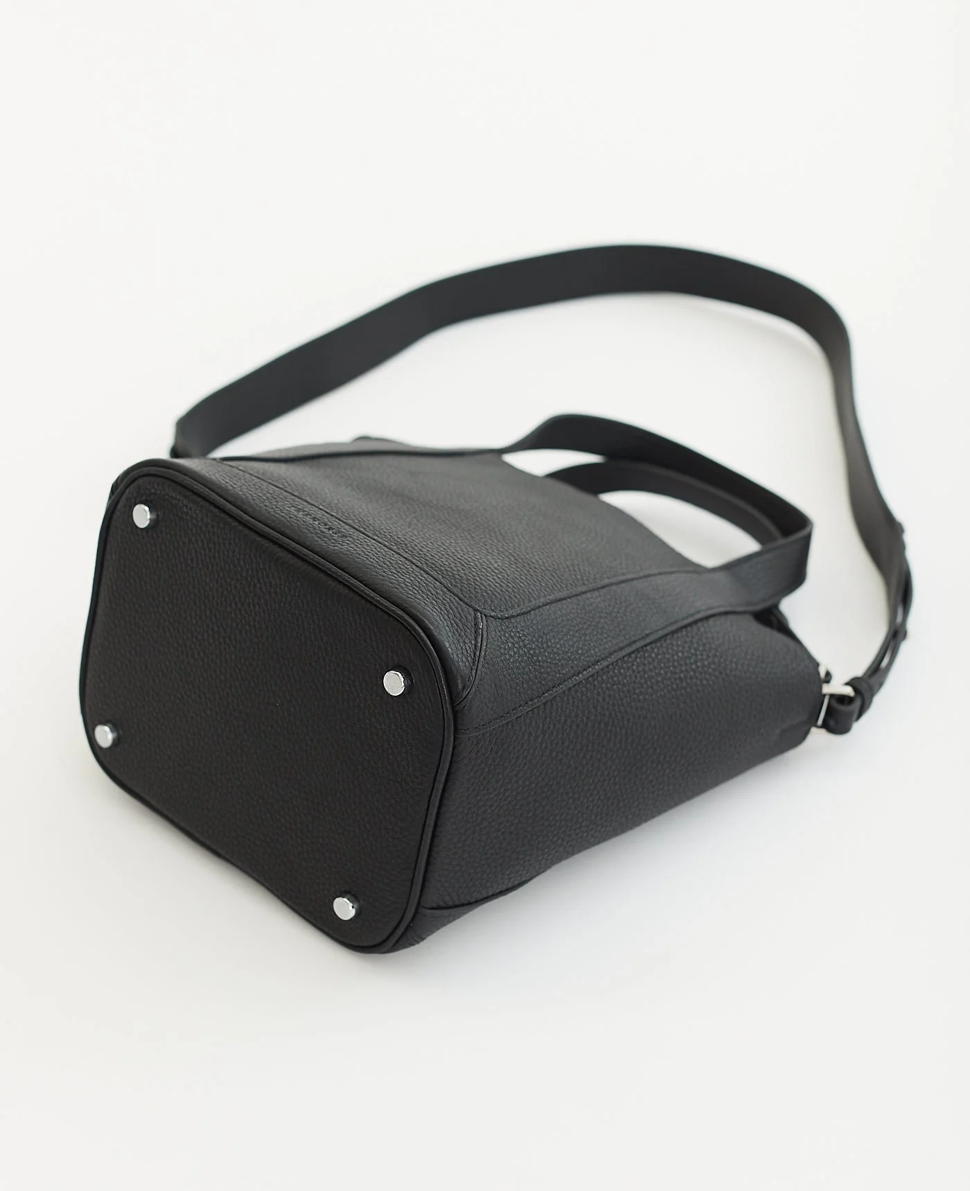 Alexie Tote: Black Pebbled Leather - Image 10