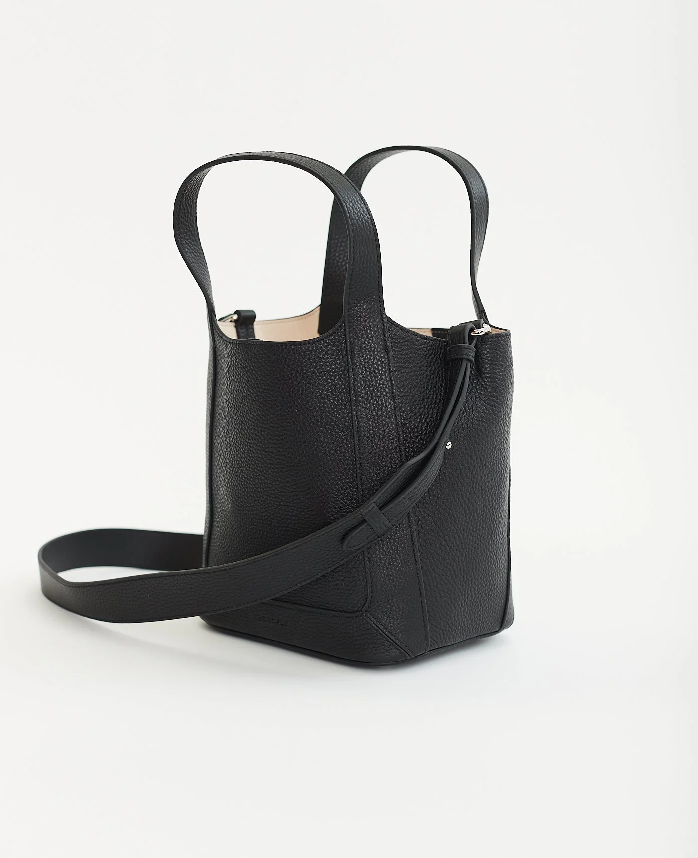 Alexie Tote: Black Pebbled Leather - Image 4