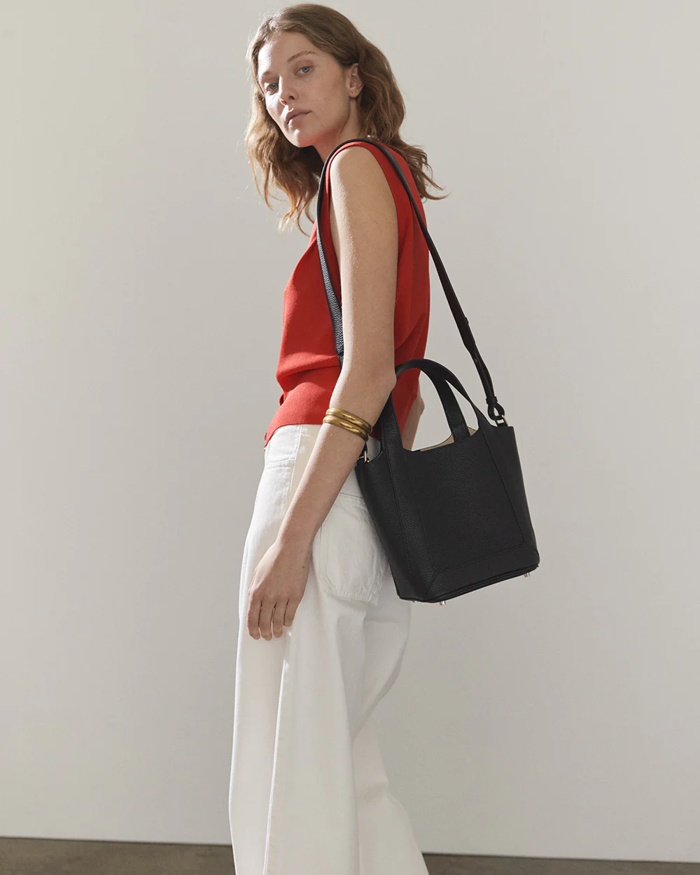 Alexie Tote: Black Pebbled Leather - Image 5
