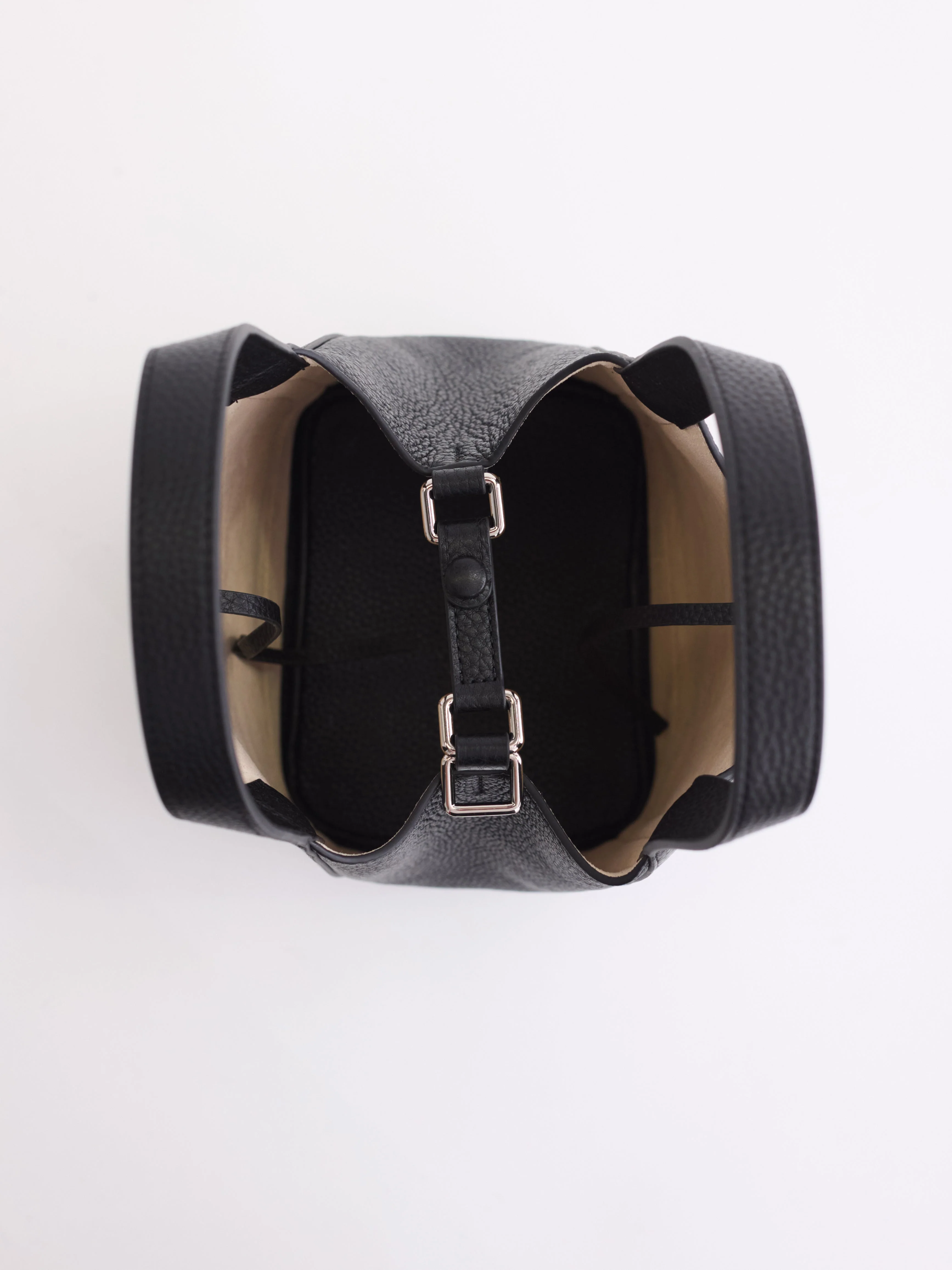 Alexie Tote: Black Pebbled Leather - Image 8