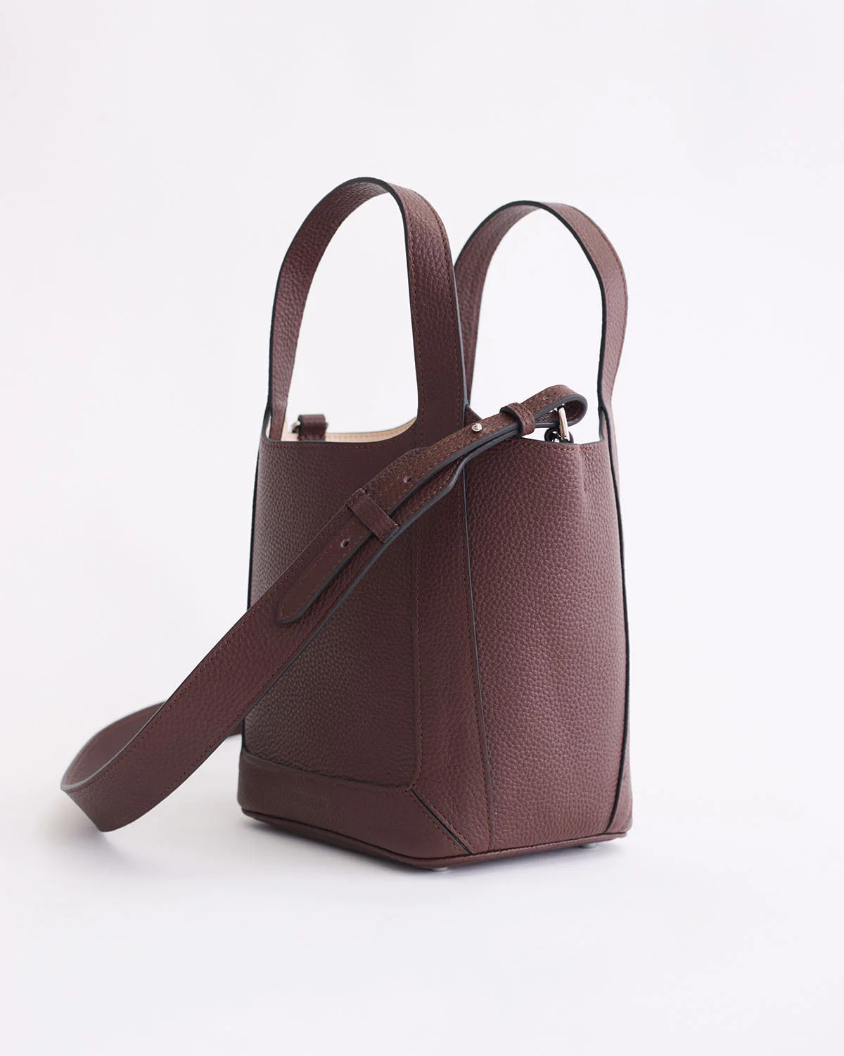 Alexie Tote: Coffee Pebbled Leather - Image 5