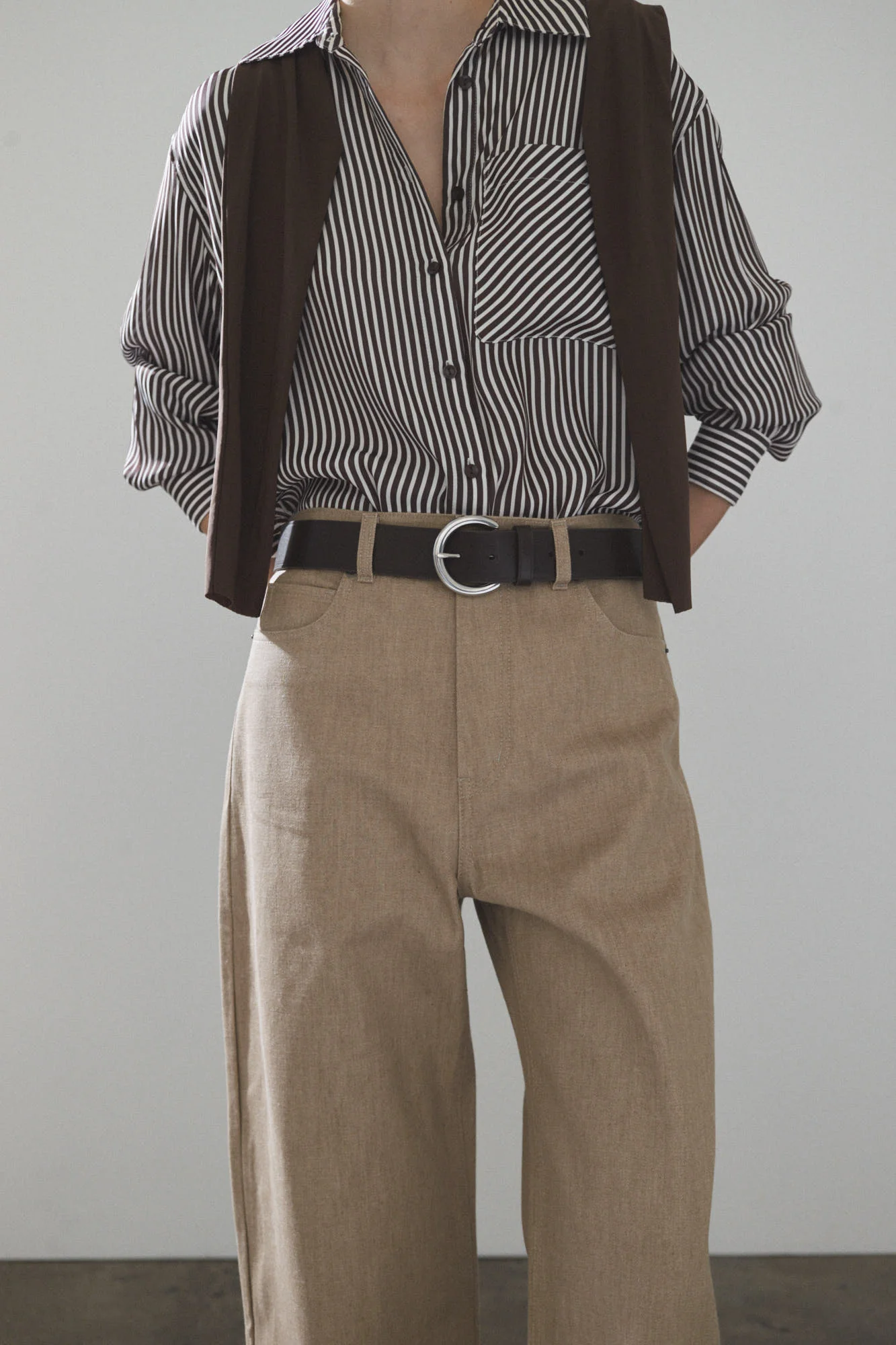 Classic Leather Belt: Coffee - Image 3