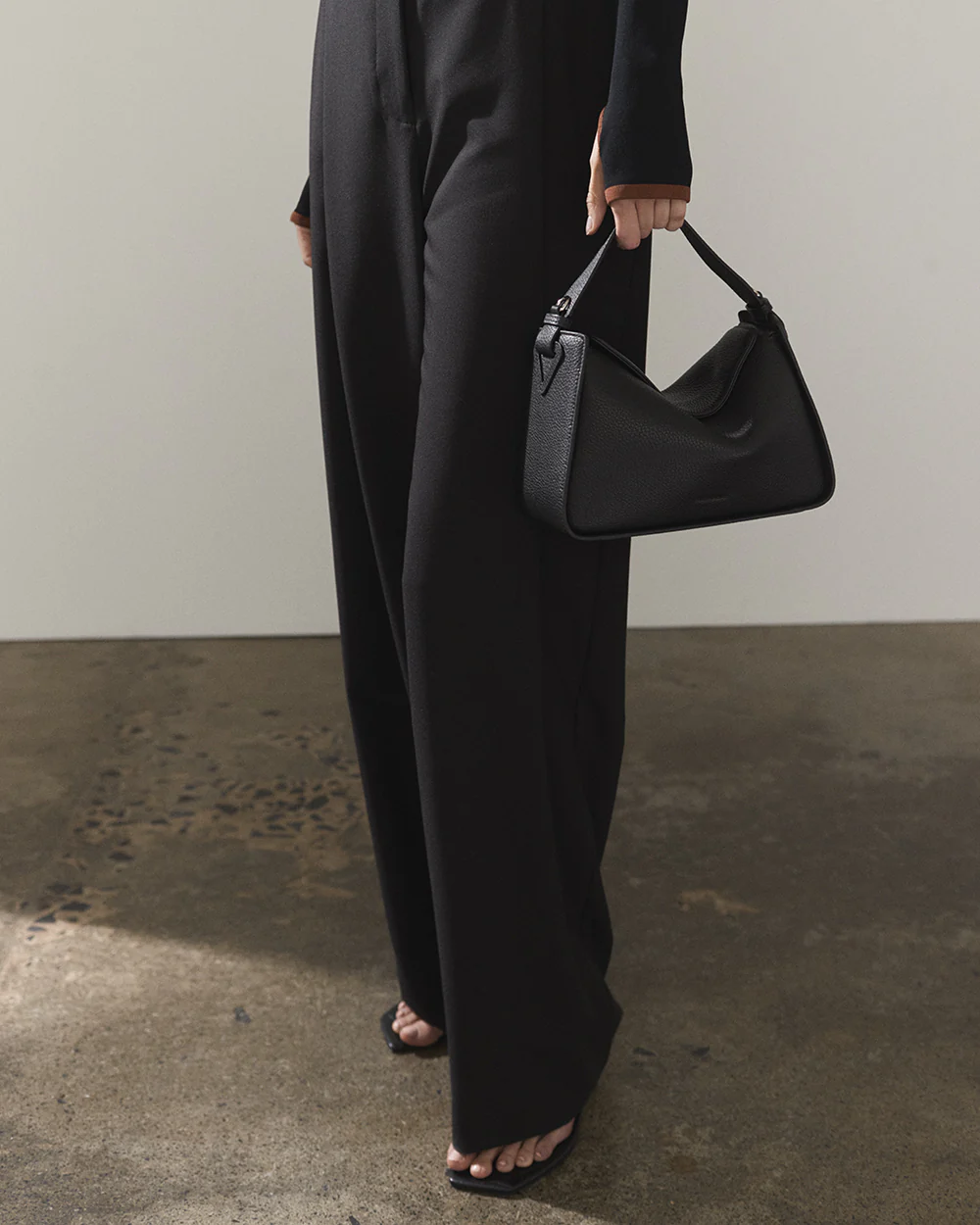 Clementine Bag: Black Pebbled Leather - Image 3