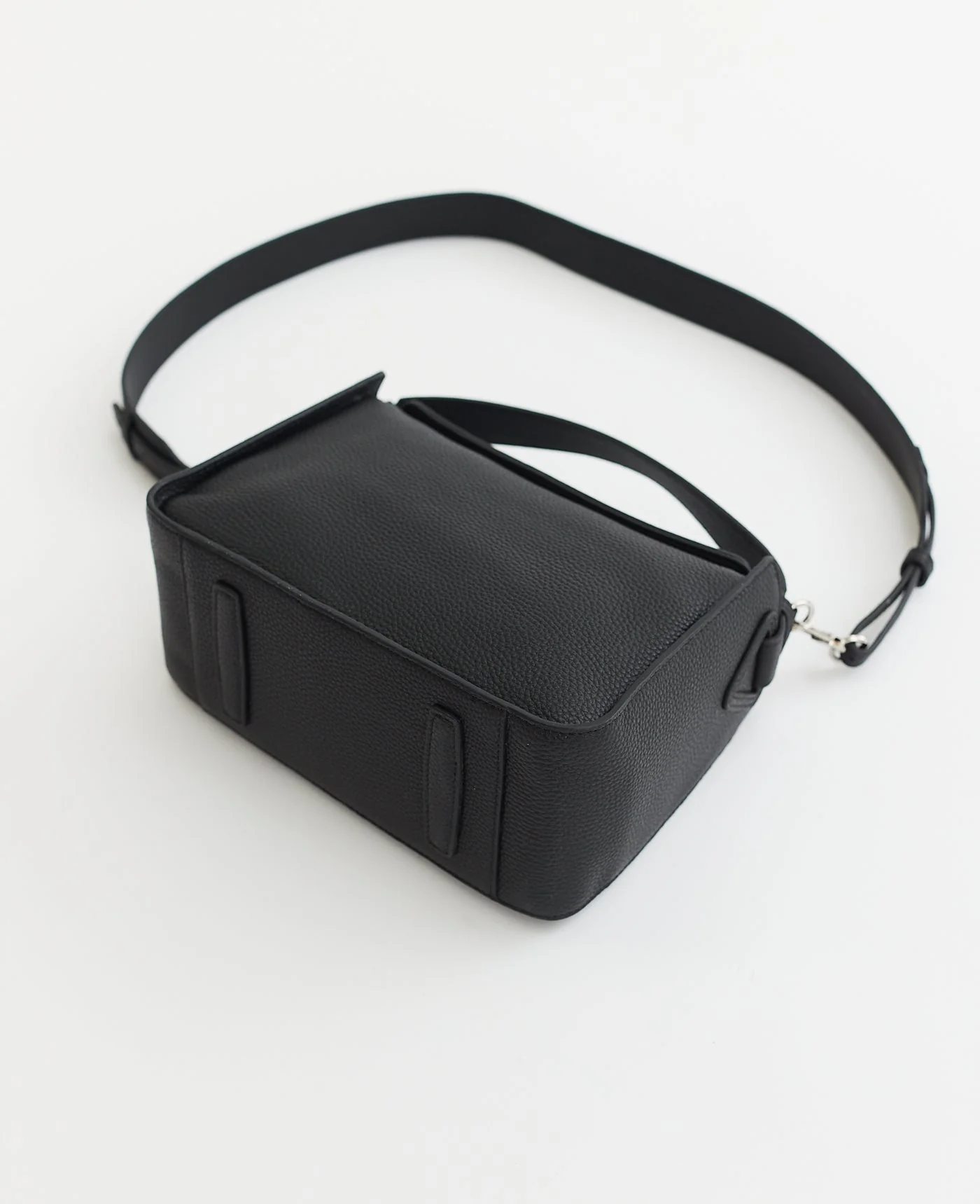 Clementine Bag: Black Pebbled Leather - Image 9