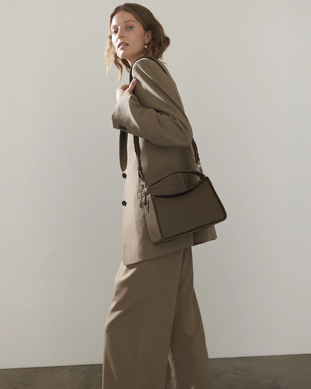 Clementine Bag: Khaki Green Pebbled Leather - Image 3