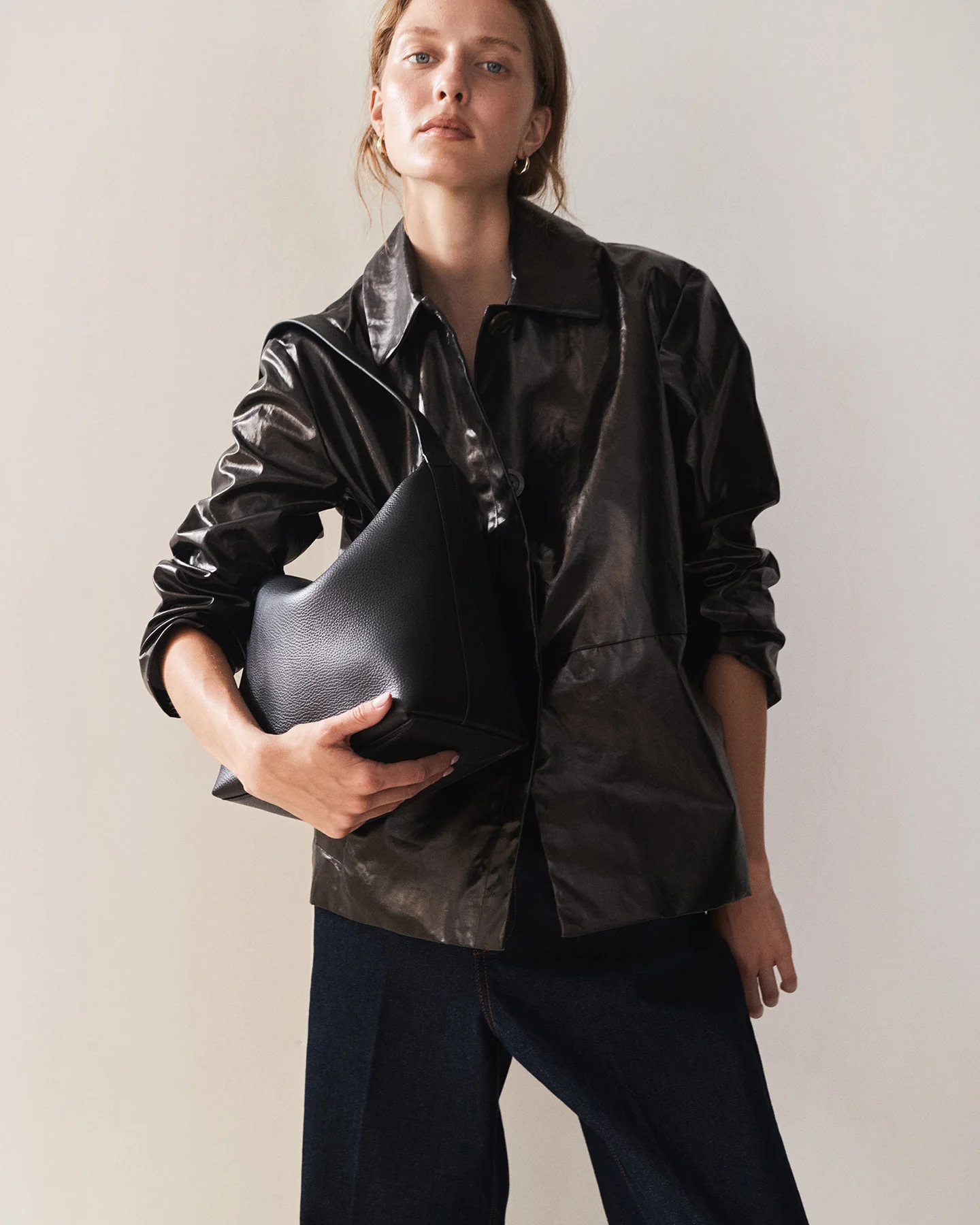 Daisy Bag: Black - Image 4