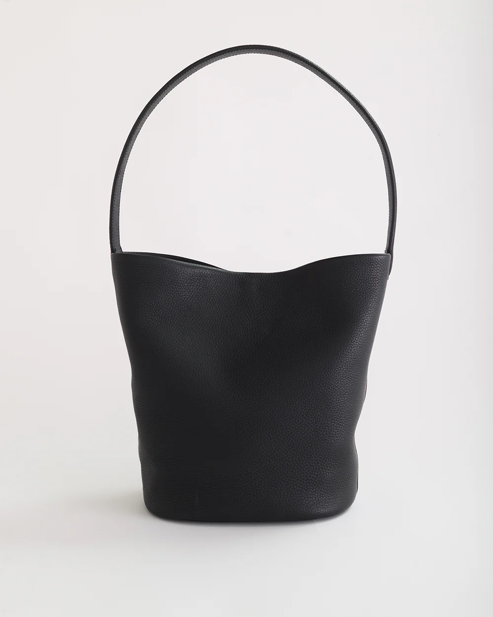 Esme Tote: Black - Image 8