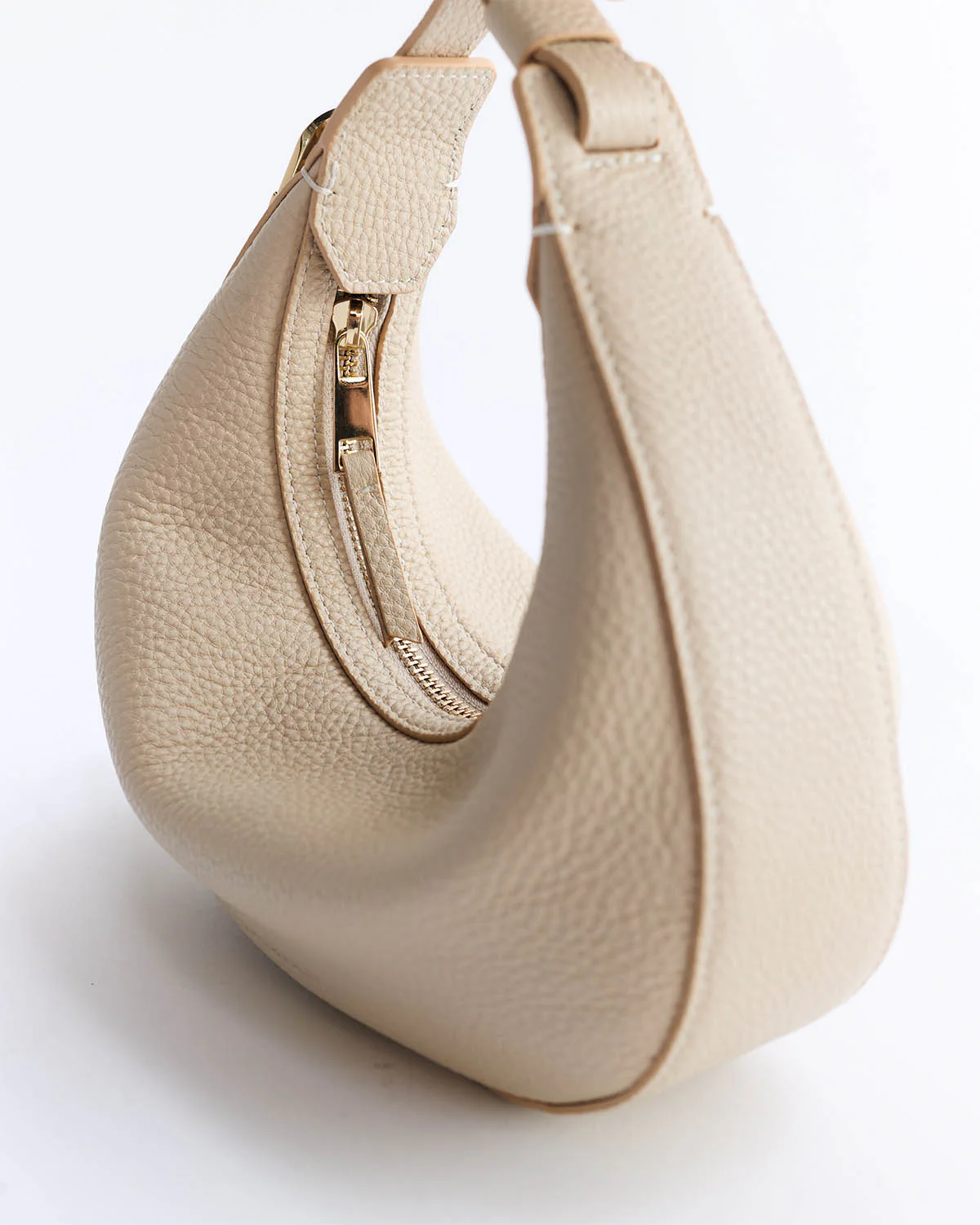 Friday Bag: Oat with Gold - Image 4