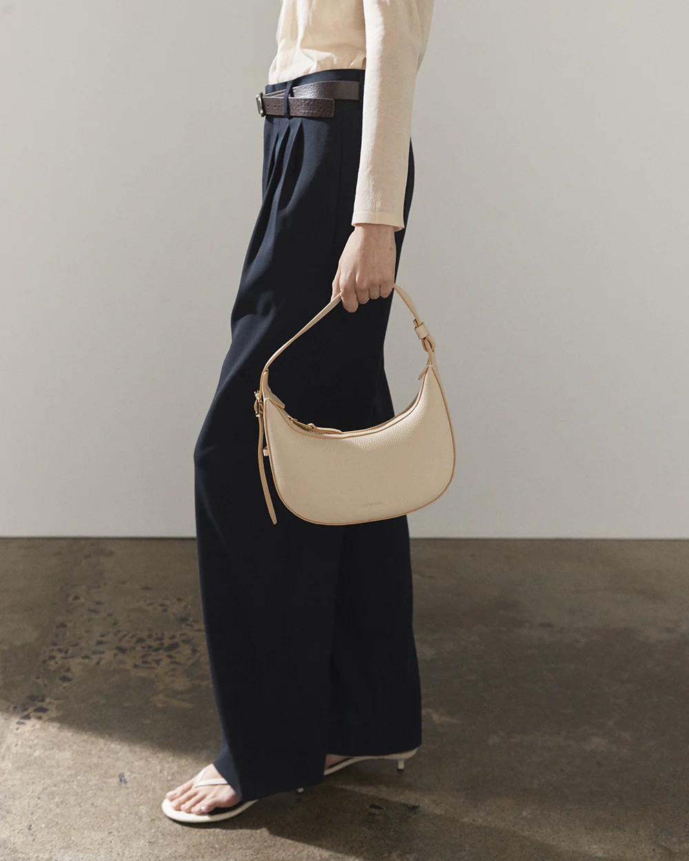 Friday Bag: Oat with Gold - Image 6