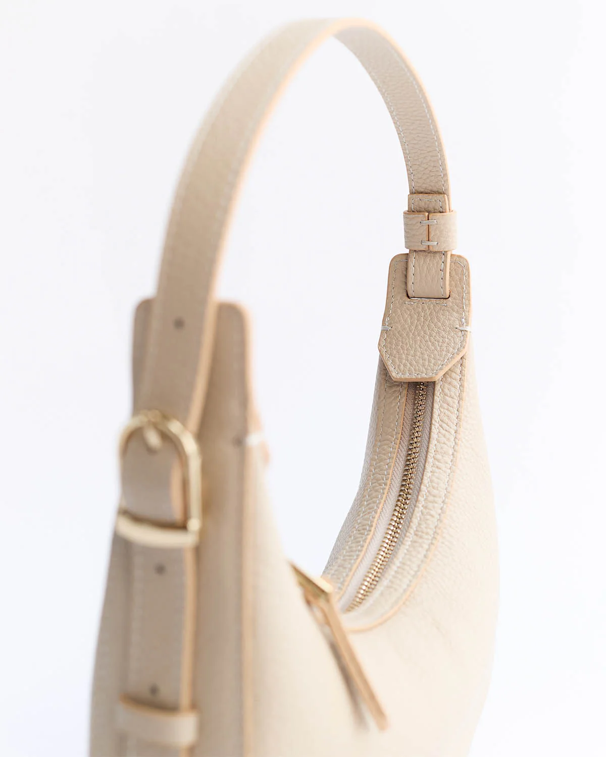 Friday Bag: Oat with Gold - Image 7