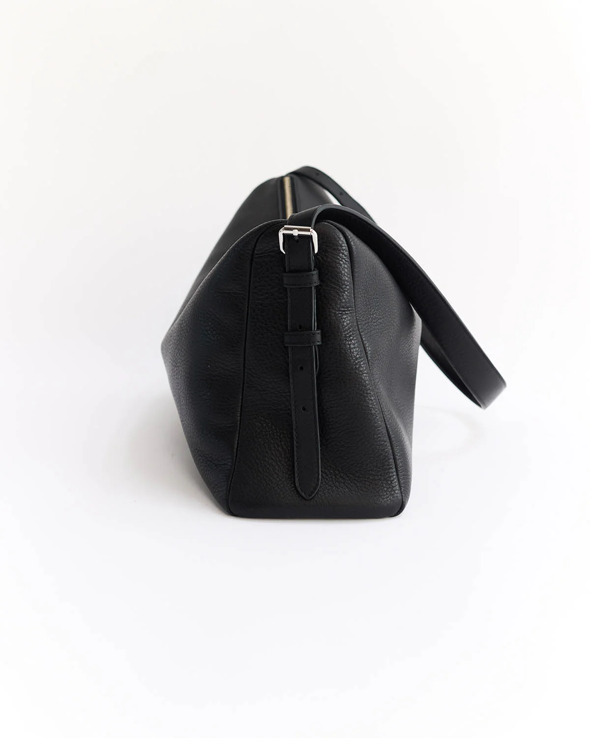 Lottie Handbag: Black - Image 5