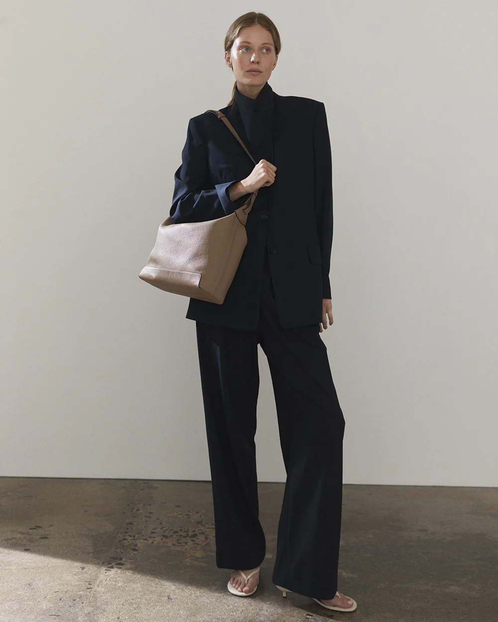Lou Bag: Taupe - Image 6