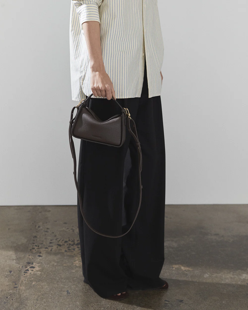 Mini Clementine Bag: Charcoal Pebbled Leather with Gold - Image 8