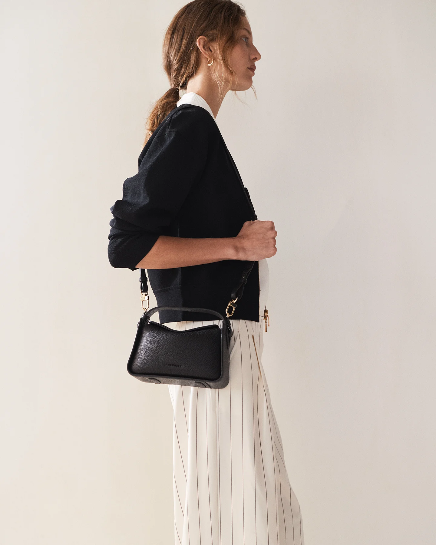 Mini Clementine: Black Gold - Image 6
