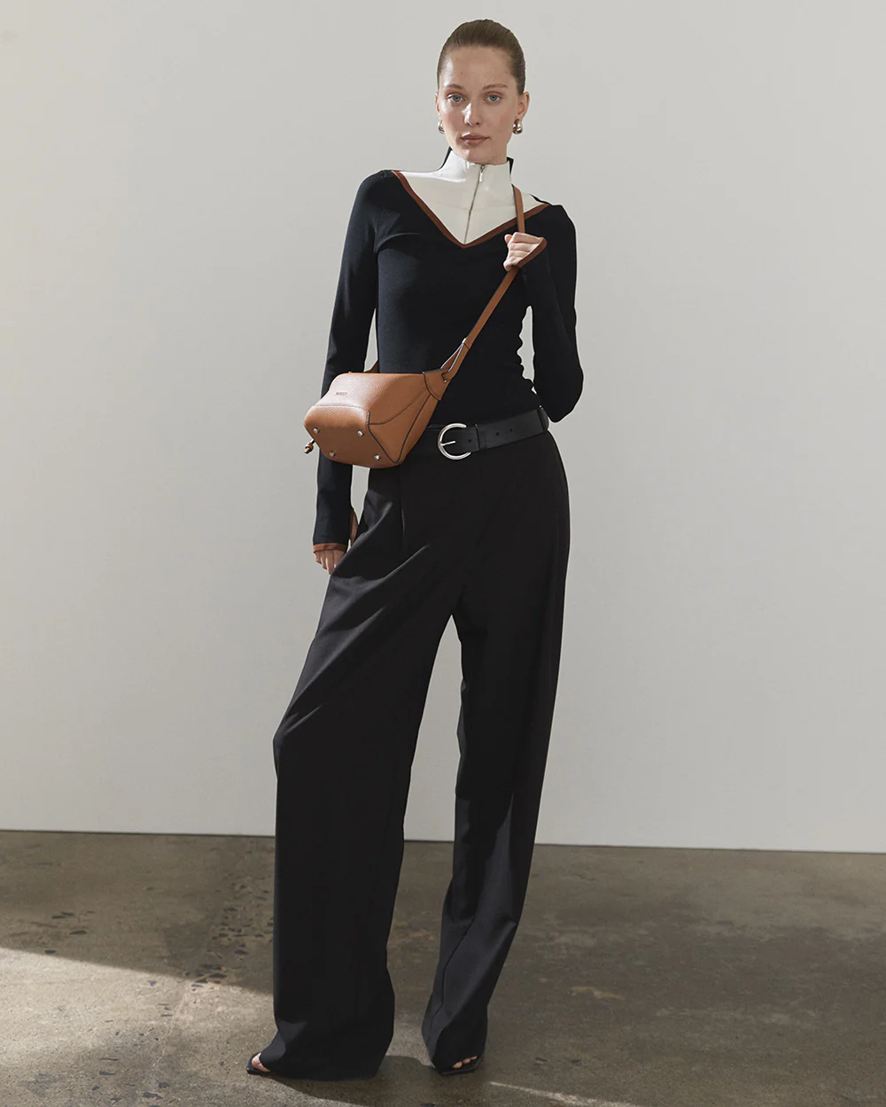 Mini Lou Bag: Tan - Image 5