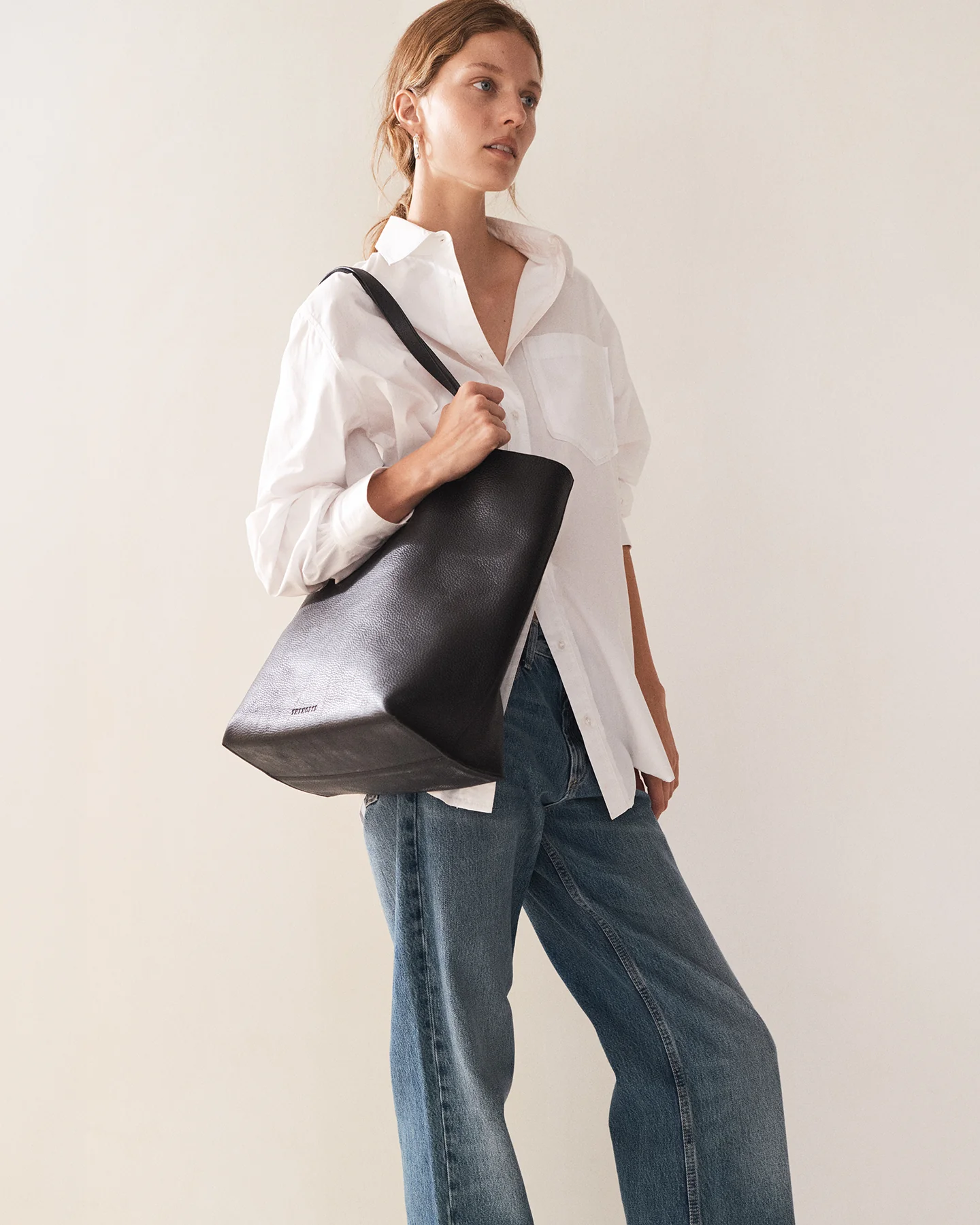 Rumi Tote: Black - Image 7