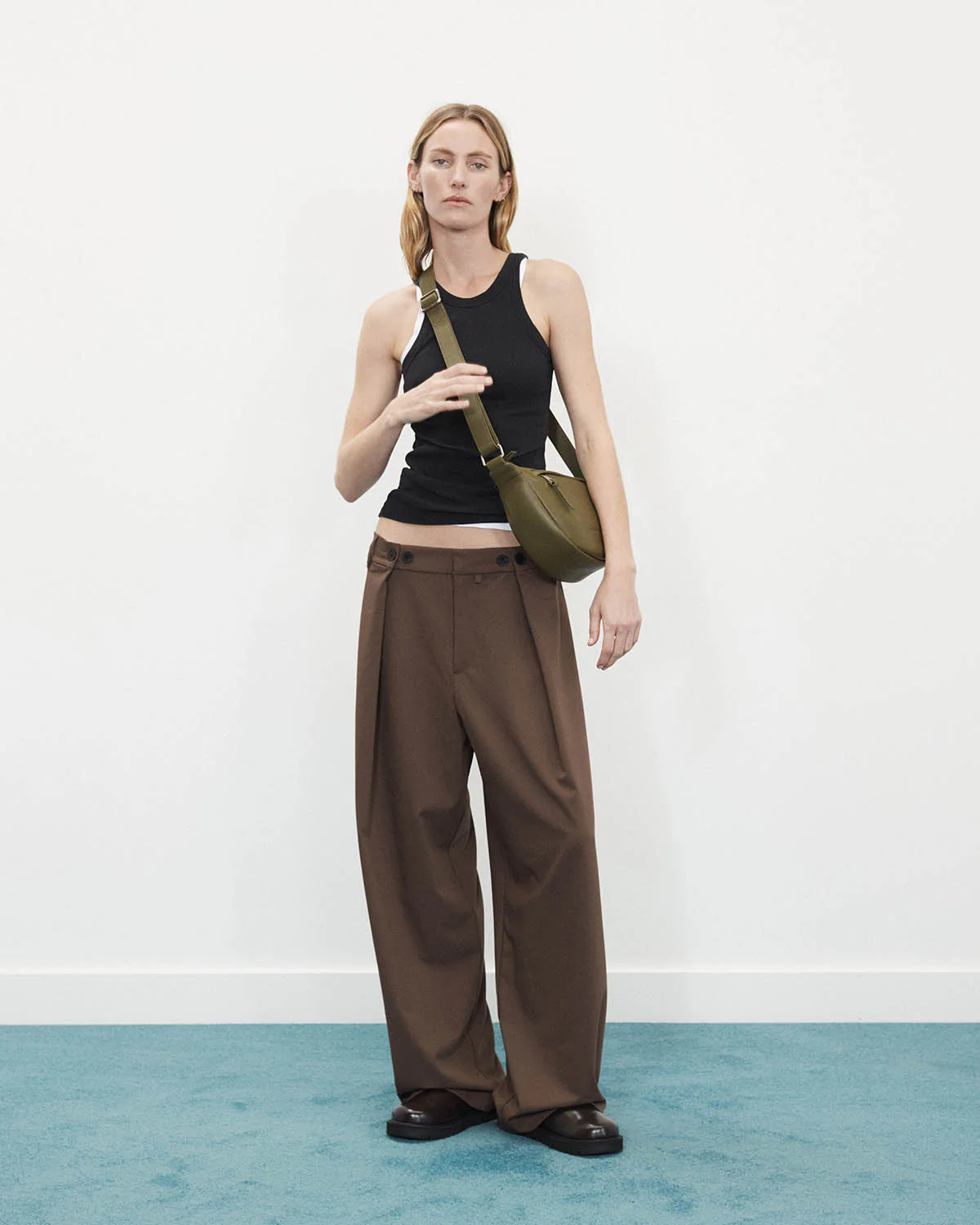Sporty Crossbody: Olive - Image 5