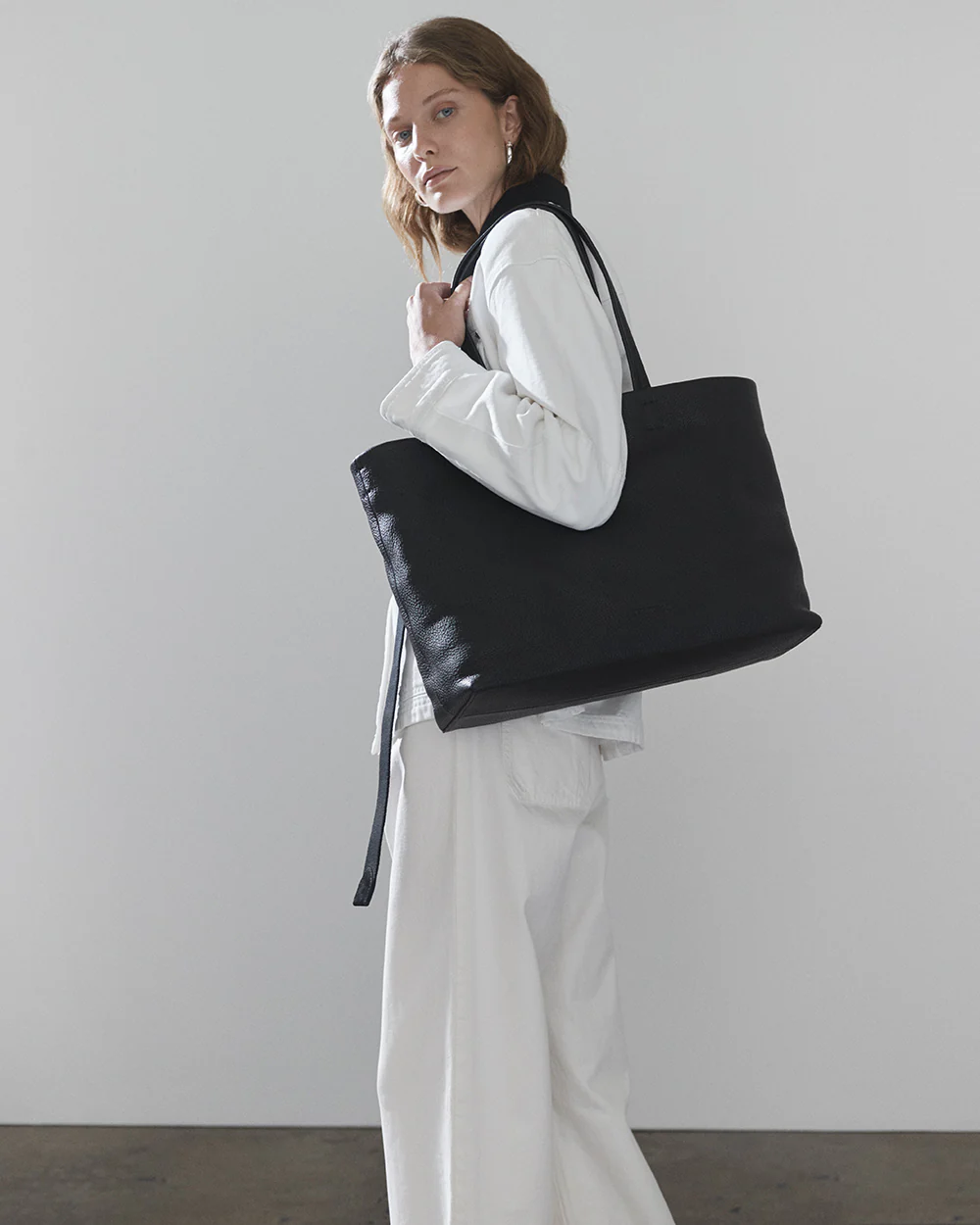 Teddy Tote: Black - Image 10