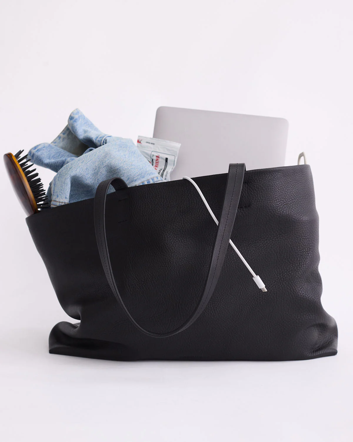 Teddy Tote: Black - Image 11