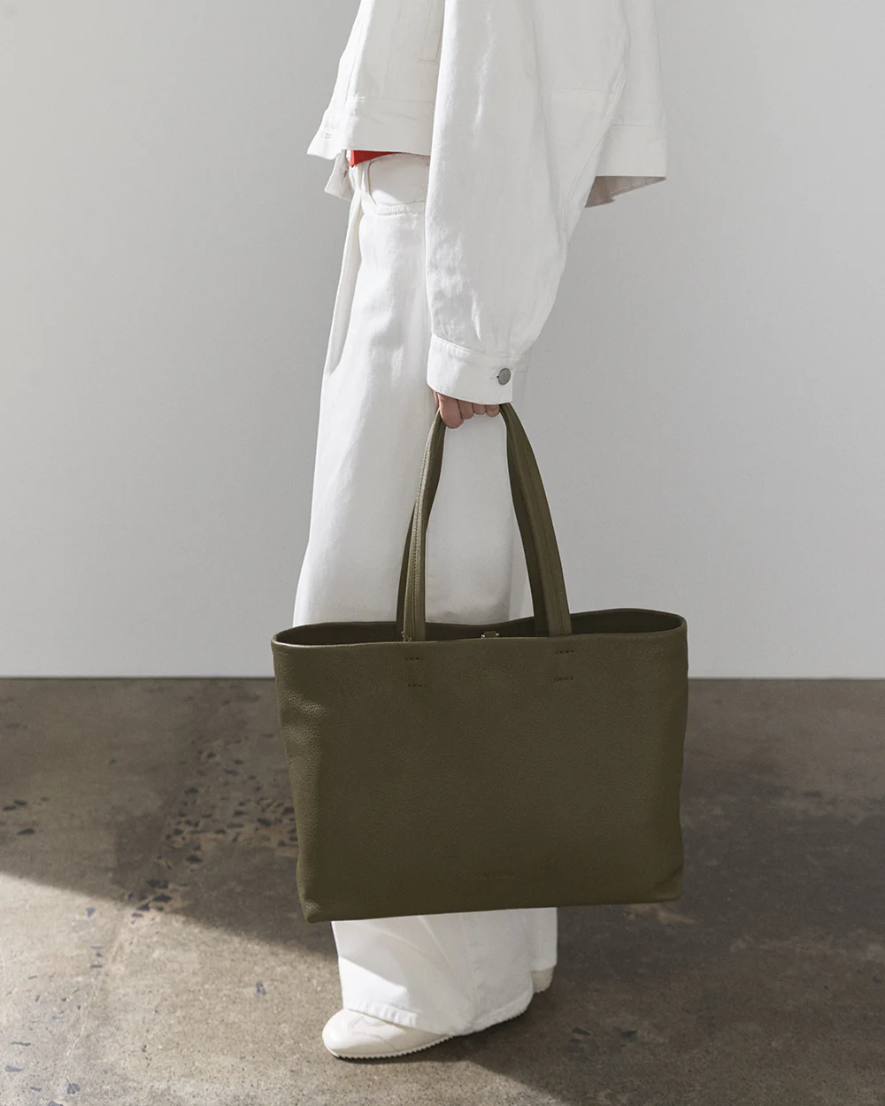 Teddy Tote: Olive - Image 5