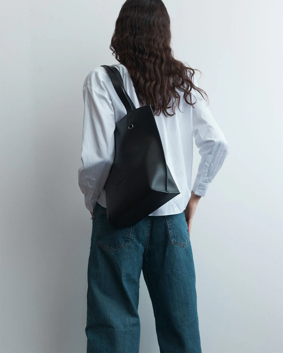 Florence Tote: Black - Image 6