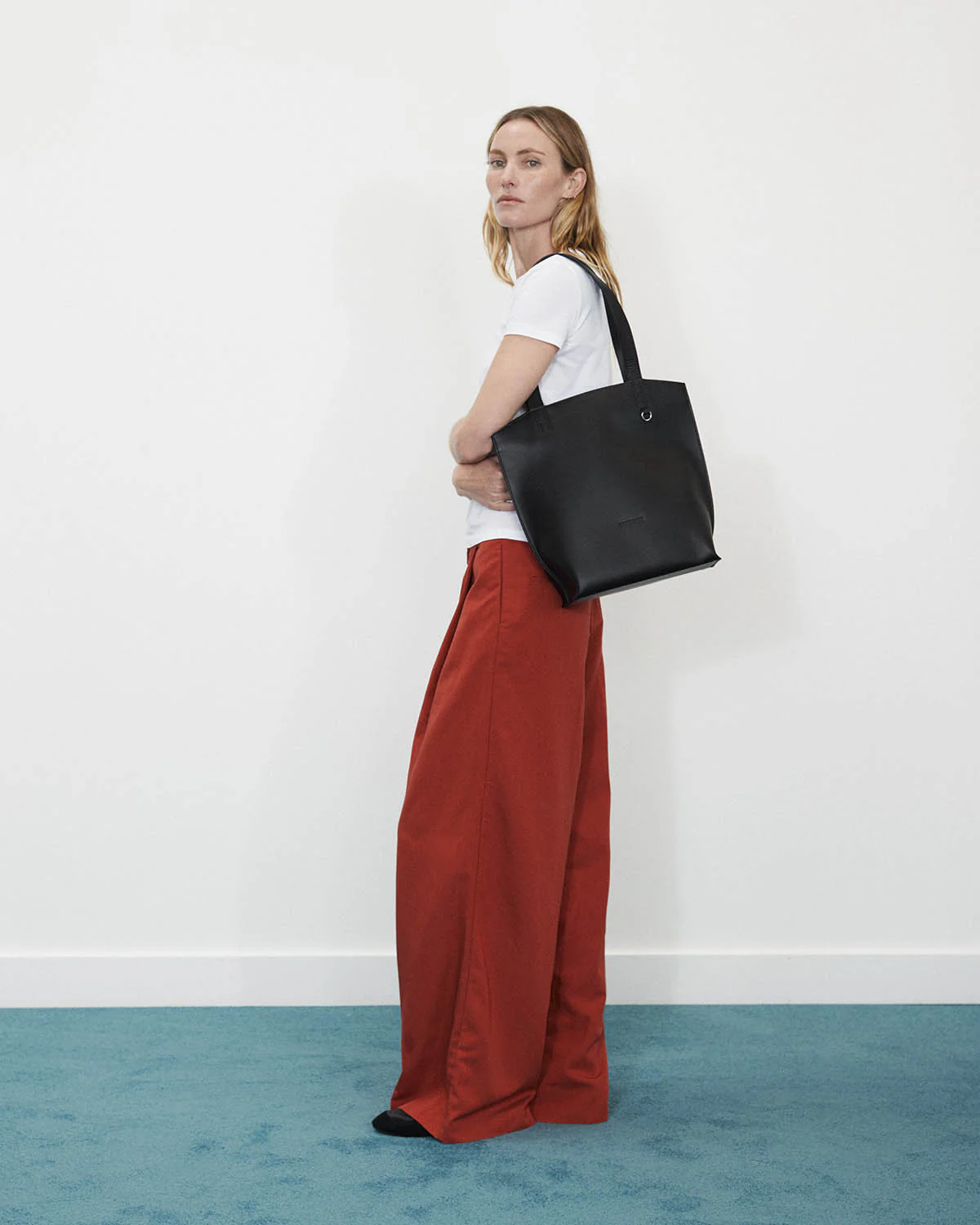 Florence Tote: Black - Image 7