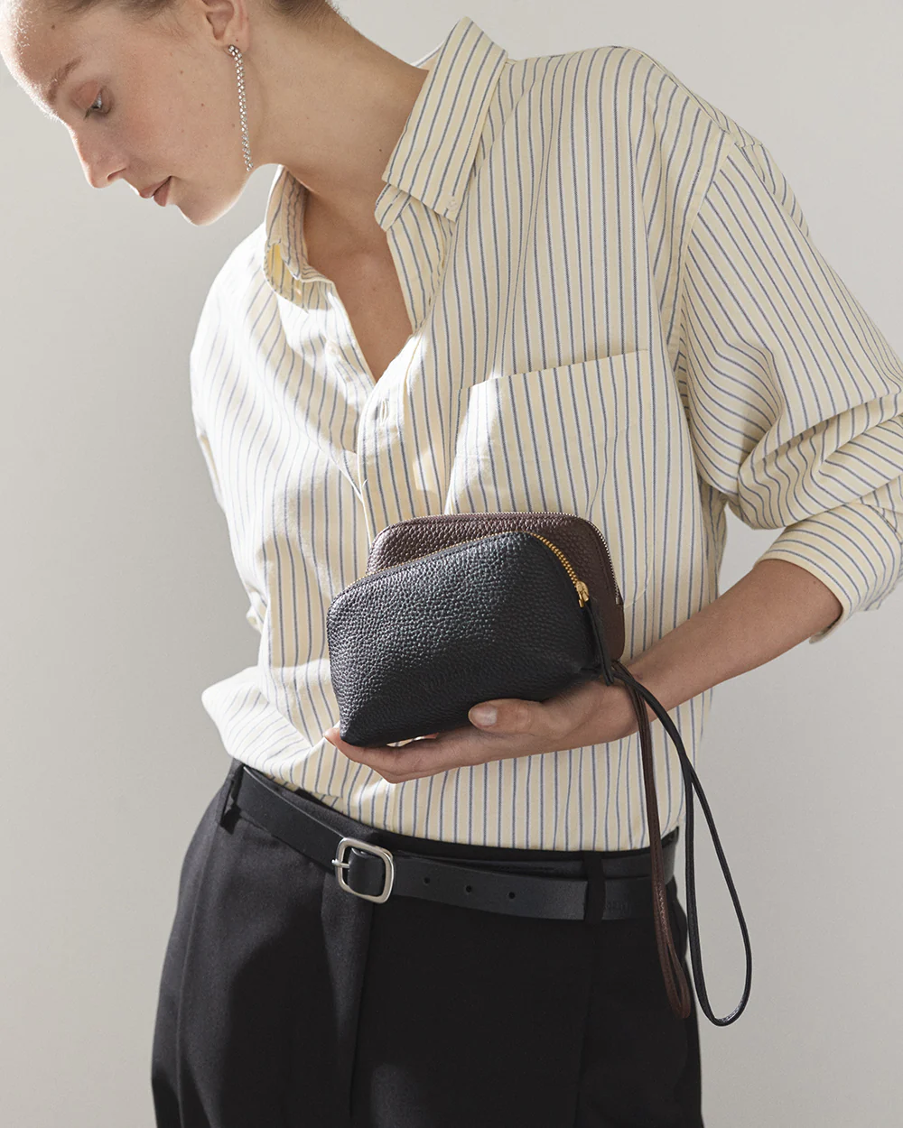 Wrist Pouch: Black Gold - Image 3